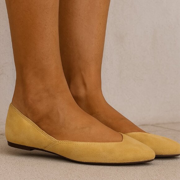 Lucky Brand Women's Tan Leather Upper Alba Flats size US 7M - Picture 1 of 8